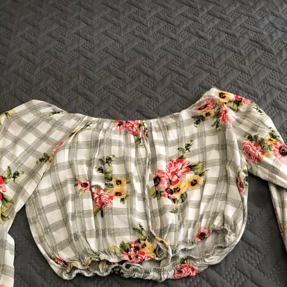 H & m off the shoulder top